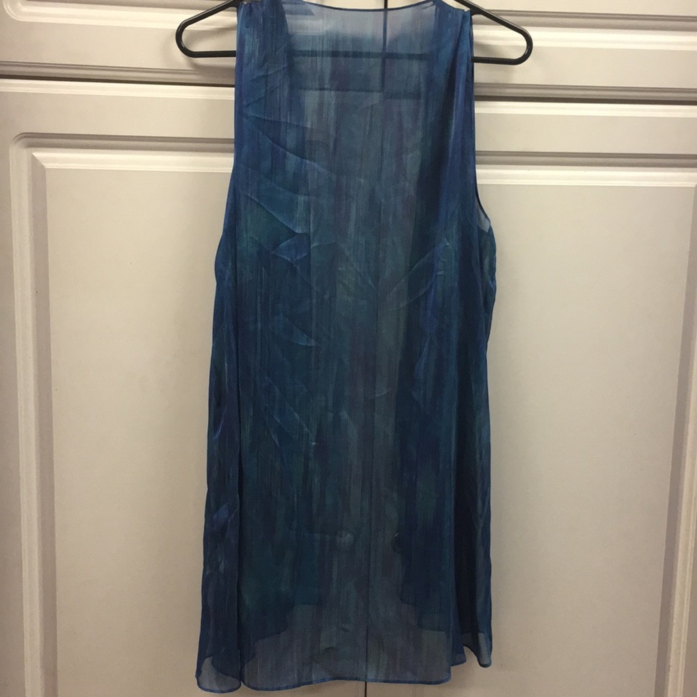 🎈SALE🎈👚#16.“WATERCOLORS” TOP👚 - Picture 5 of 8